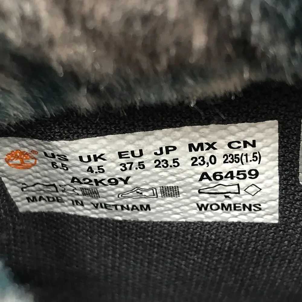 Women's Gray Winter Boots - Picture 15 of 16